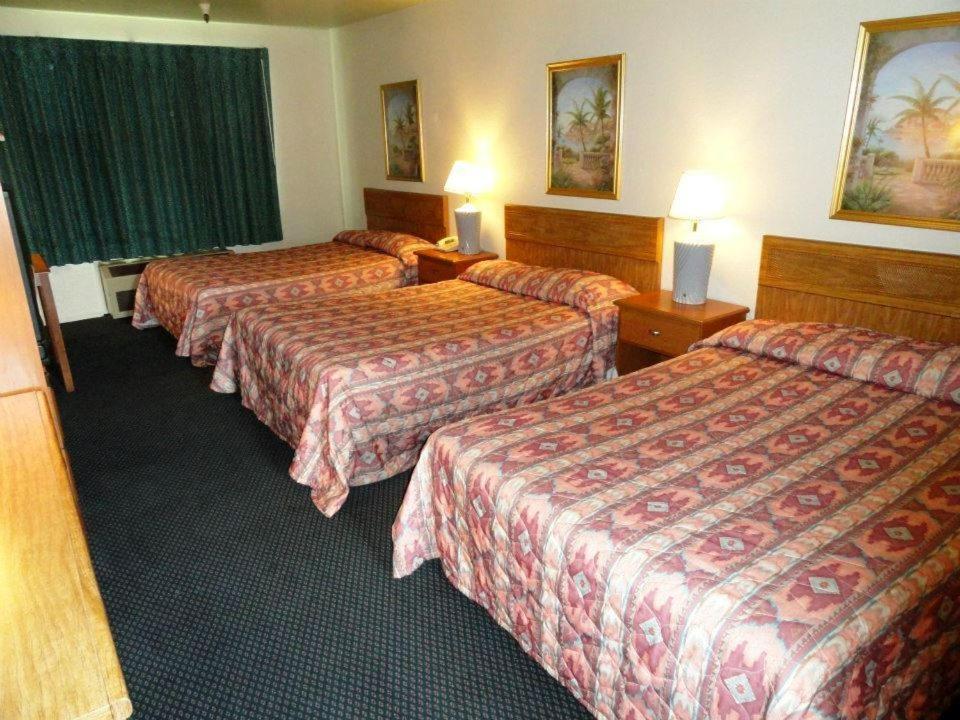 Atwater Applegate Inn المظهر الخارجي الصورة